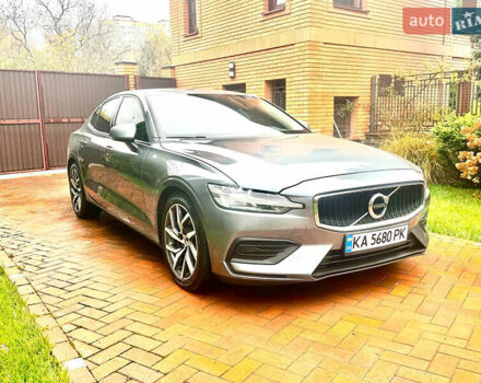 Вольво С60, объемом двигателя 2 л и пробегом 127 тыс. км за 21999 $, фото 3 на Automoto.ua