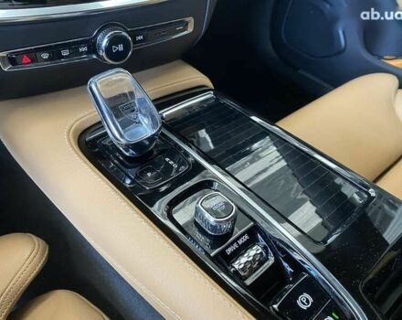 Вольво С60, объемом двигателя 0 л и пробегом 44 тыс. км за 26999 $, фото 27 на Automoto.ua