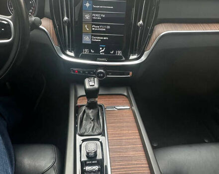 Вольво С60, объемом двигателя 2 л и пробегом 127 тыс. км за 21999 $, фото 20 на Automoto.ua