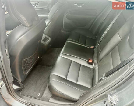 Вольво С60, объемом двигателя 2 л и пробегом 127 тыс. км за 21999 $, фото 16 на Automoto.ua