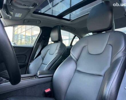 Вольво С60, объемом двигателя 2 л и пробегом 66 тыс. км за 23500 $, фото 11 на Automoto.ua