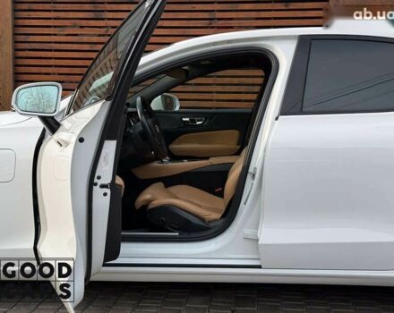 Вольво С60, об'ємом двигуна 0 л та пробігом 98 тис. км за 28000 $, фото 18 на Automoto.ua