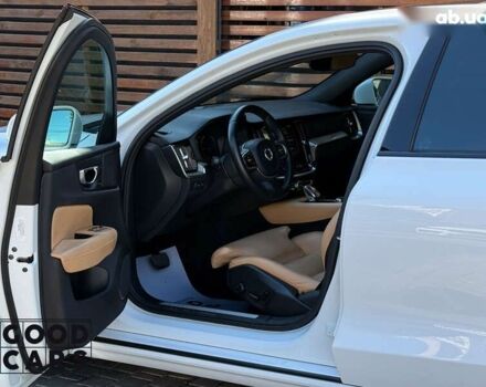 Вольво С60, об'ємом двигуна 0 л та пробігом 90 тис. км за 30000 $, фото 18 на Automoto.ua