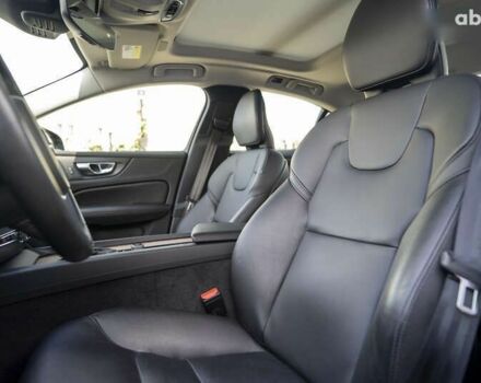 Вольво С60, объемом двигателя 2 л и пробегом 1 тыс. км за 27100 $, фото 17 на Automoto.ua