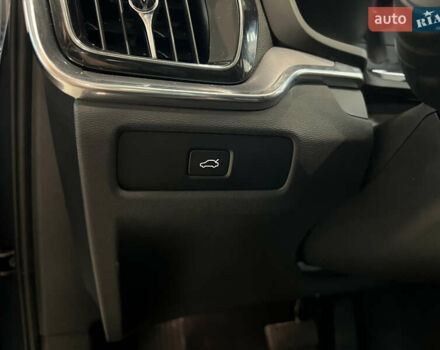 Вольво С60, объемом двигателя 2 л и пробегом 24 тыс. км за 28800 $, фото 19 на Automoto.ua