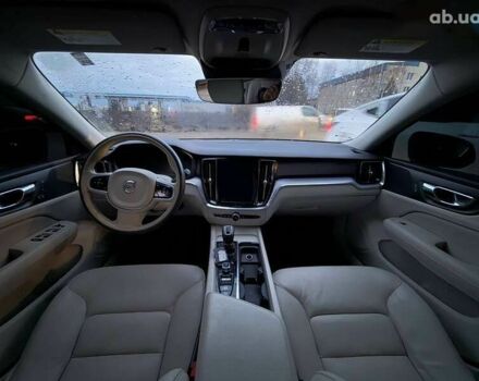 Вольво С60, объемом двигателя 2 л и пробегом 51 тыс. км за 13800 $, фото 6 на Automoto.ua