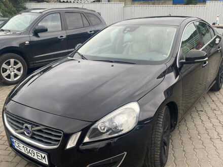 Вольво С60 2010 в Черновцах на Automoto.ua Вольво С60, объемом двигателя 1.98 л и пробегом 320 тыс. км за 8500 $, фото 1 на Automoto.ua