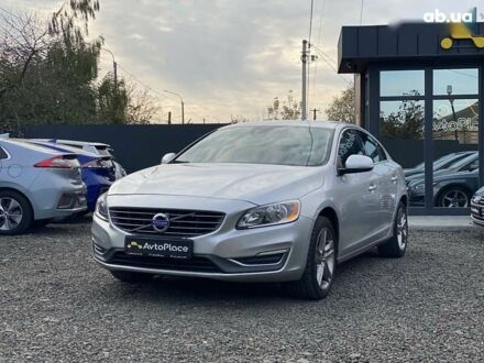 Вольво С60, объемом двигателя 2.5 л и пробегом 284 тыс. км за 9400 $, фото 1 на Automoto.ua