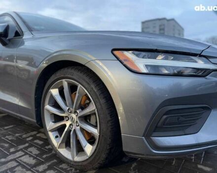 Вольво С60, объемом двигателя 2 л и пробегом 51 тыс. км за 13800 $, фото 1 на Automoto.ua