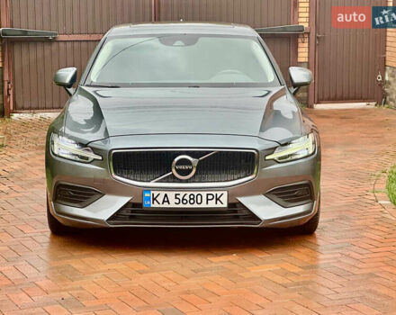 Вольво С60, объемом двигателя 2 л и пробегом 127 тыс. км за 21999 $, фото 1 на Automoto.ua