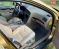 Желтый Вольво С60, объемом двигателя 2.44 л и пробегом 220 тыс. км за 6000 $, фото 8 на Automoto.ua