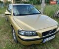 Жовтий Вольво С60, об'ємом двигуна 2.44 л та пробігом 220 тис. км за 6000 $, фото 1 на Automoto.ua