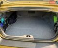 Желтый Вольво С60, объемом двигателя 2.44 л и пробегом 220 тыс. км за 6000 $, фото 19 на Automoto.ua