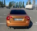 Желтый Вольво С60, объемом двигателя 1.6 л и пробегом 189 тыс. км за 8000 $, фото 3 на Automoto.ua