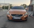 Жовтий Вольво С60, об'ємом двигуна 1.56 л та пробігом 188 тис. км за 8300 $, фото 3 на Automoto.ua