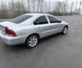 Серый Вольво С60, объемом двигателя 2.4 л и пробегом 290 тыс. км за 2942 $, фото 2 на Automoto.ua