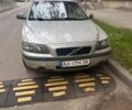 Сірий Вольво С60, об'ємом двигуна 2.4 л та пробігом 351 тис. км за 3700 $, фото 1 на Automoto.ua