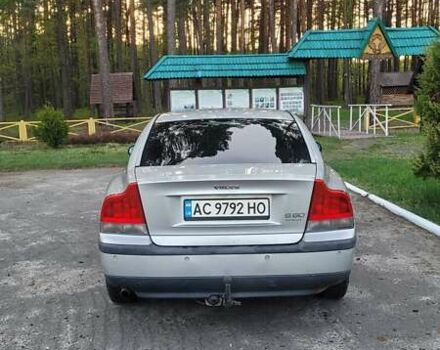 Сірий Вольво С60, об'ємом двигуна 2.4 л та пробігом 407 тис. км за 3900 $, фото 8 на Automoto.ua