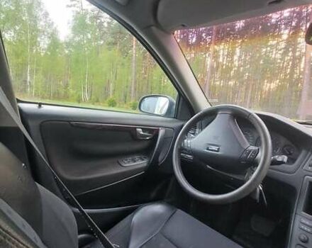 Сірий Вольво С60, об'ємом двигуна 2.4 л та пробігом 407 тис. км за 3900 $, фото 3 на Automoto.ua