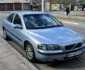 Серый Вольво С60, объемом двигателя 2.44 л и пробегом 360 тыс. км за 3900 $, фото 1 на Automoto.ua