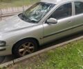Сірий Вольво С60, об'ємом двигуна 2.4 л та пробігом 351 тис. км за 3700 $, фото 4 на Automoto.ua