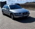 Серый Вольво С60, объемом двигателя 2.44 л и пробегом 360 тыс. км за 5000 $, фото 1 на Automoto.ua