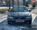 Серый Вольво С60, объемом двигателя 2.4 л и пробегом 291 тыс. км за 4990 $, фото 1 на Automoto.ua