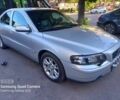Серый Вольво С60, объемом двигателя 2.4 л и пробегом 243 тыс. км за 5000 $, фото 1 на Automoto.ua