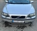 Серый Вольво С60, объемом двигателя 2.4 л и пробегом 373 тыс. км за 3200 $, фото 1 на Automoto.ua