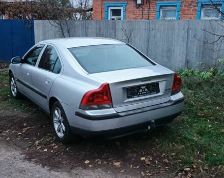 Серый Вольво С60, объемом двигателя 0 л и пробегом 246 тыс. км за 3000 $, фото 2 на Automoto.ua