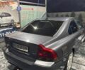 Серый Вольво С60, объемом двигателя 2.5 л и пробегом 340 тыс. км за 5300 $, фото 3 на Automoto.ua