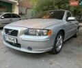 Серый Вольво С60, объемом двигателя 2.44 л и пробегом 251 тыс. км за 7000 $, фото 1 на Automoto.ua