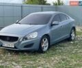 Серый Вольво С60, объемом двигателя 2.4 л и пробегом 289 тыс. км за 7999 $, фото 1 на Automoto.ua