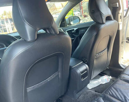 Сірий Вольво С60, об'ємом двигуна 2.52 л та пробігом 200 тис. км за 8200 $, фото 6 на Automoto.ua