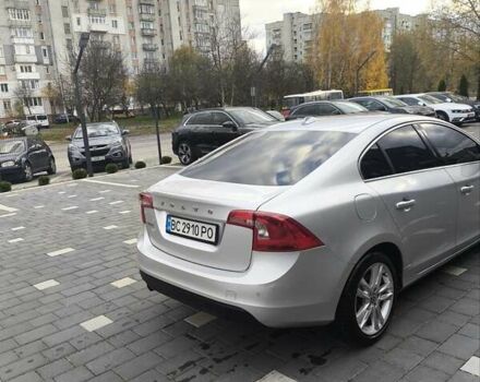 Вольво С60 2011 в Трускавце на Automoto.ua Серый Вольво С60, объемом двигателя 1.6 л и пробегом 232 тыс. км за 10000 $, фото 6 на Automoto.ua