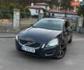 Серый Вольво С60, объемом двигателя 2.4 л и пробегом 270 тыс. км за 10500 $, фото 4 на Automoto.ua