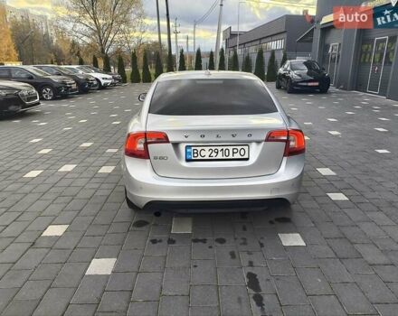 Вольво С60 2011 в Трускавце на Automoto.ua Серый Вольво С60, объемом двигателя 1.6 л и пробегом 232 тыс. км за 10000 $, фото 24 на Automoto.ua