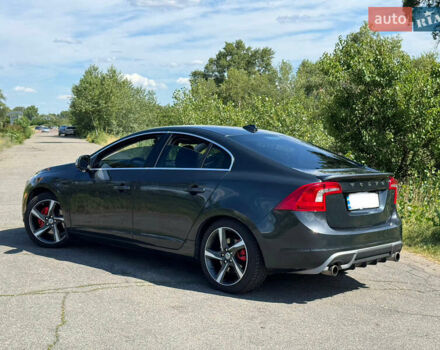 Серый Вольво С60, объемом двигателя 3 л и пробегом 140 тыс. км за 14800 $, фото 1 на Automoto.ua