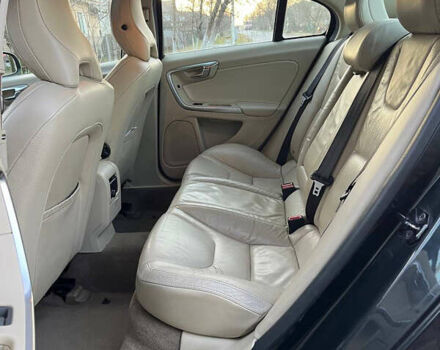 Серый Вольво С60, объемом двигателя 1.98 л и пробегом 185 тыс. км за 8500 $, фото 15 на Automoto.ua