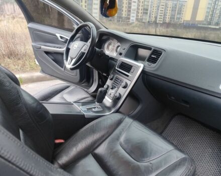 Сірий Вольво С60, об'ємом двигуна 2.5 л та пробігом 151 тис. км за 9400 $, фото 10 на Automoto.ua