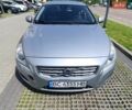 Сірий Вольво С60, об'ємом двигуна 1.6 л та пробігом 212 тис. км за 8100 $, фото 2 на Automoto.ua