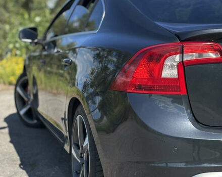 Серый Вольво С60, объемом двигателя 3 л и пробегом 140 тыс. км за 14800 $, фото 8 на Automoto.ua