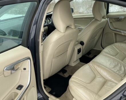 Сірий Вольво С60, об'ємом двигуна 1.6 л та пробігом 300 тис. км за 2500 $, фото 10 на Automoto.ua