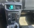 Серый Вольво С60, объемом двигателя 2.52 л и пробегом 150 тыс. км за 9500 $, фото 4 на Automoto.ua