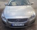 Серый Вольво С60, объемом двигателя 1.6 л и пробегом 165 тыс. км за 9000 $, фото 1 на Automoto.ua