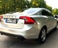 Серый Вольво С60, объемом двигателя 2.5 л и пробегом 167 тыс. км за 11500 $, фото 4 на Automoto.ua