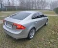 Серый Вольво С60, объемом двигателя 2.5 л и пробегом 139 тыс. км за 10400 $, фото 6 на Automoto.ua