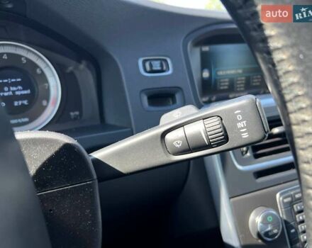 Сірий Вольво С60, об'ємом двигуна 2.5 л та пробігом 208 тис. км за 10490 $, фото 15 на Automoto.ua