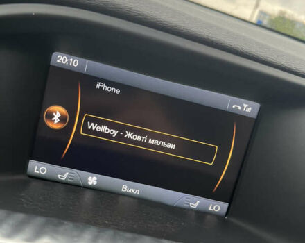 Серый Вольво С60, объемом двигателя 2.5 л и пробегом 213 тыс. км за 11000 $, фото 26 на Automoto.ua