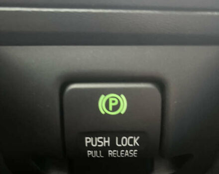 Серый Вольво С60, объемом двигателя 2.5 л и пробегом 213 тыс. км за 11000 $, фото 30 на Automoto.ua